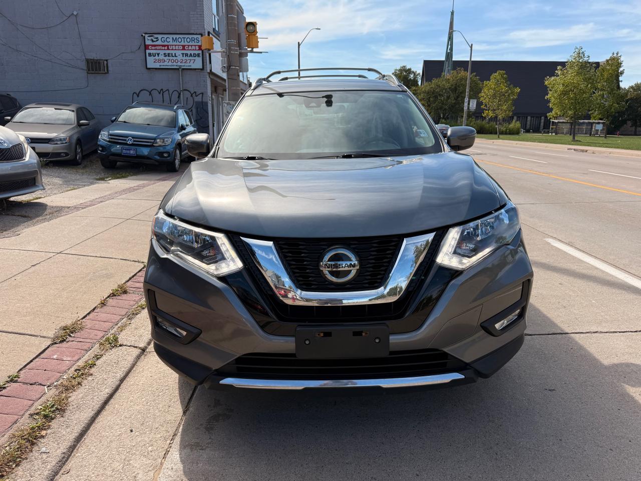 Used 2019 Nissan Rogue SV for sale in Hamilton, ON