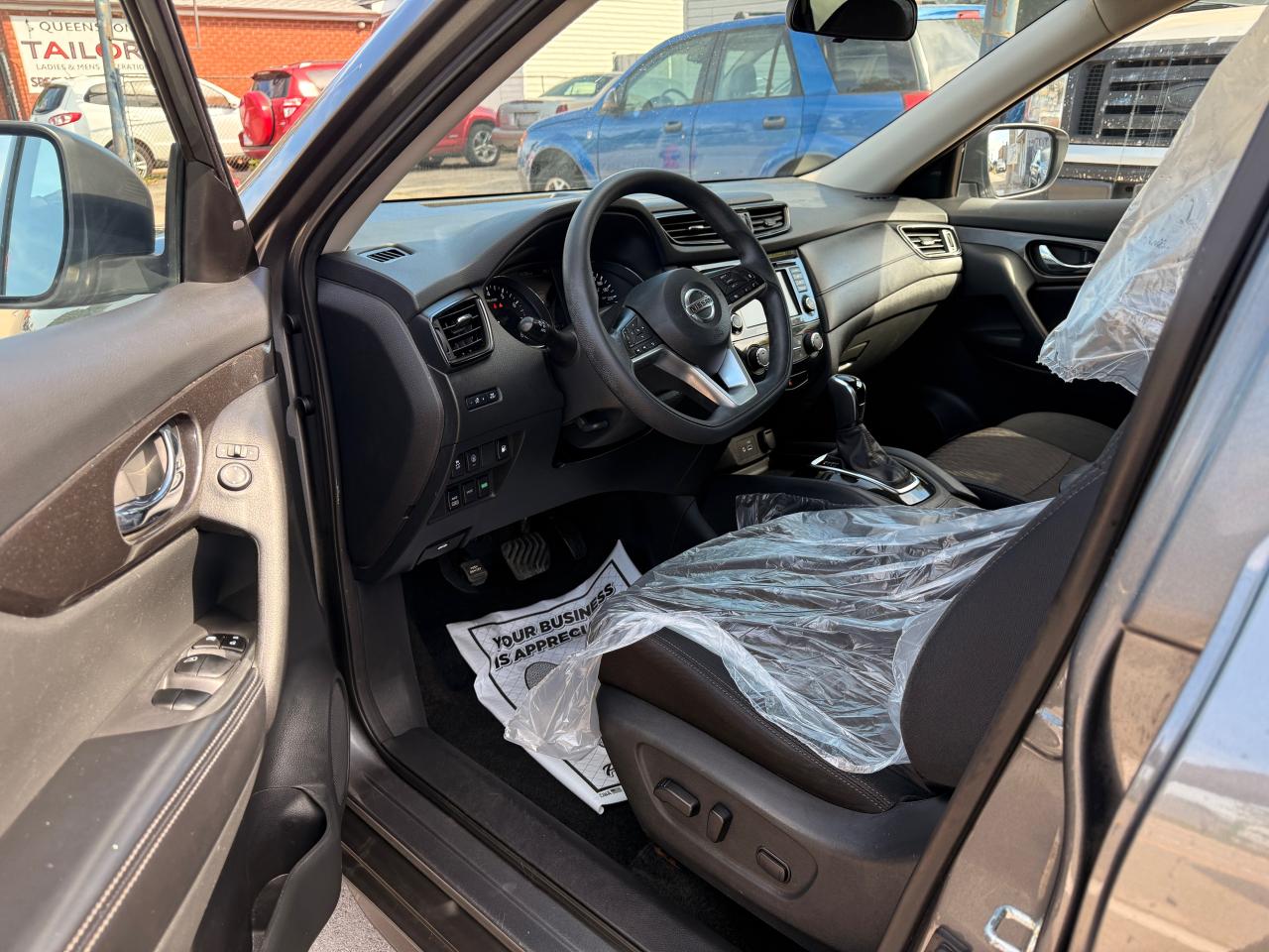 2019 Nissan Rogue SV - Photo #15