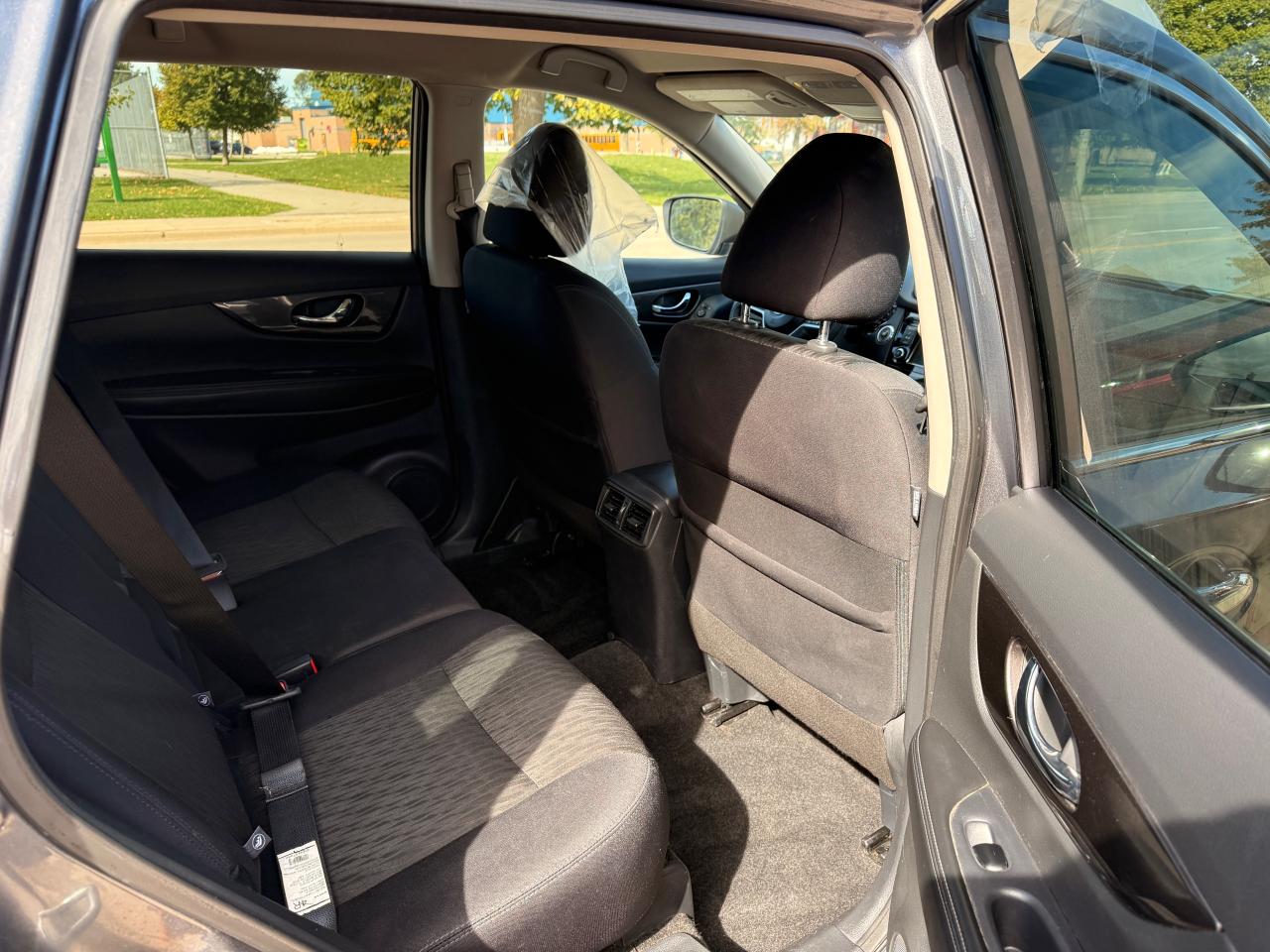 2019 Nissan Rogue SV - Photo #21