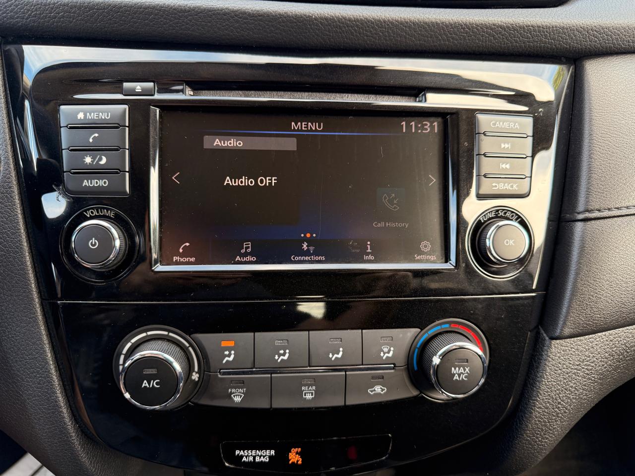 2019 Nissan Rogue SV - Photo #24