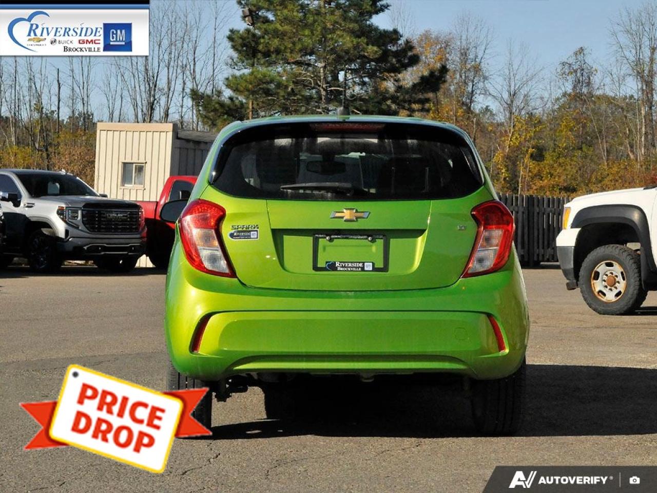 2016 Chevrolet Spark 1LT CVT Photo4