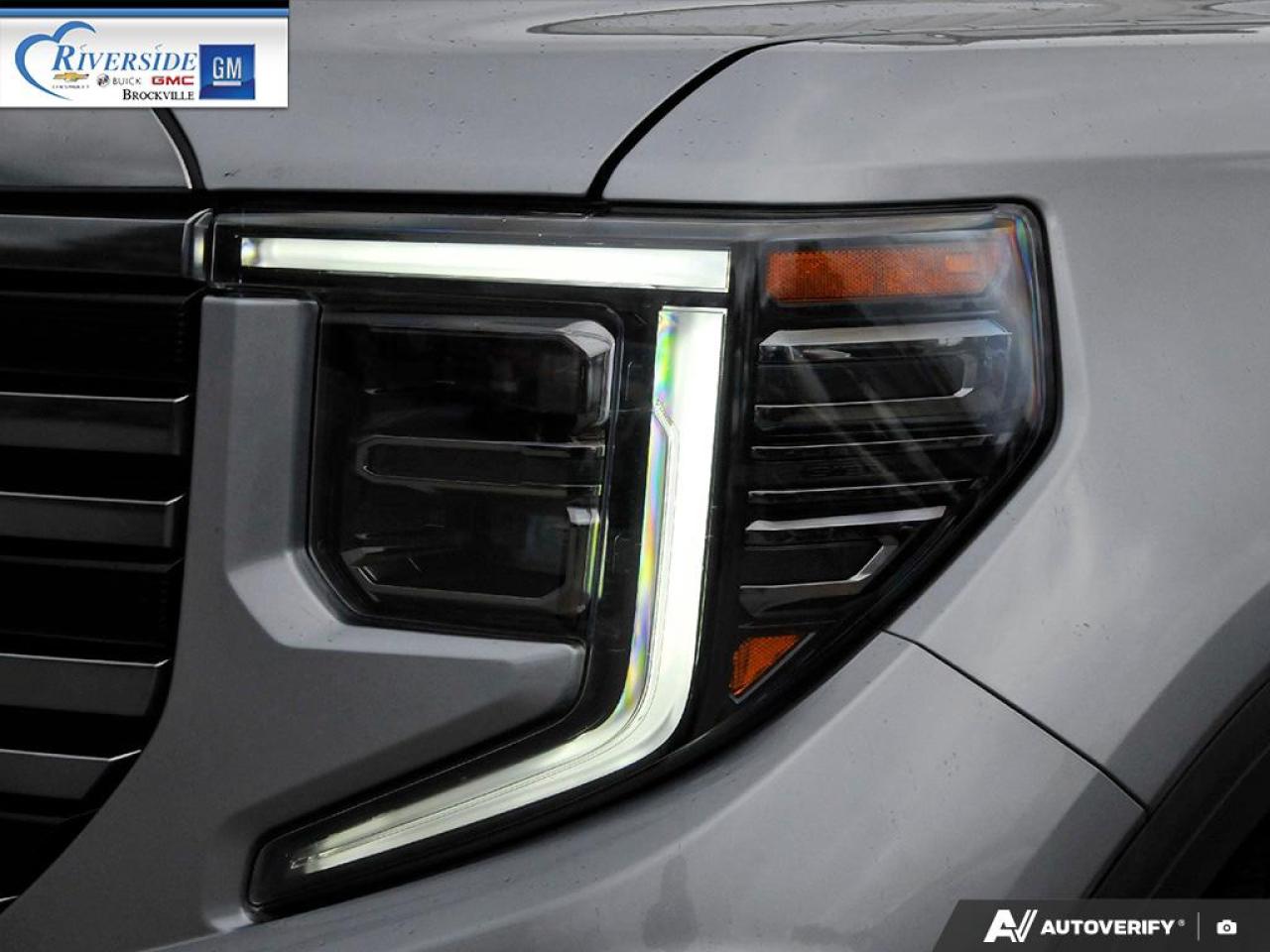 2023 GMC Sierra 1500 AT4 Photo