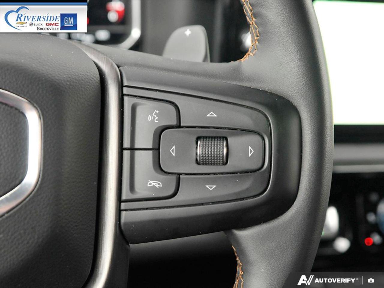 2023 GMC Sierra 1500 AT4 Photo