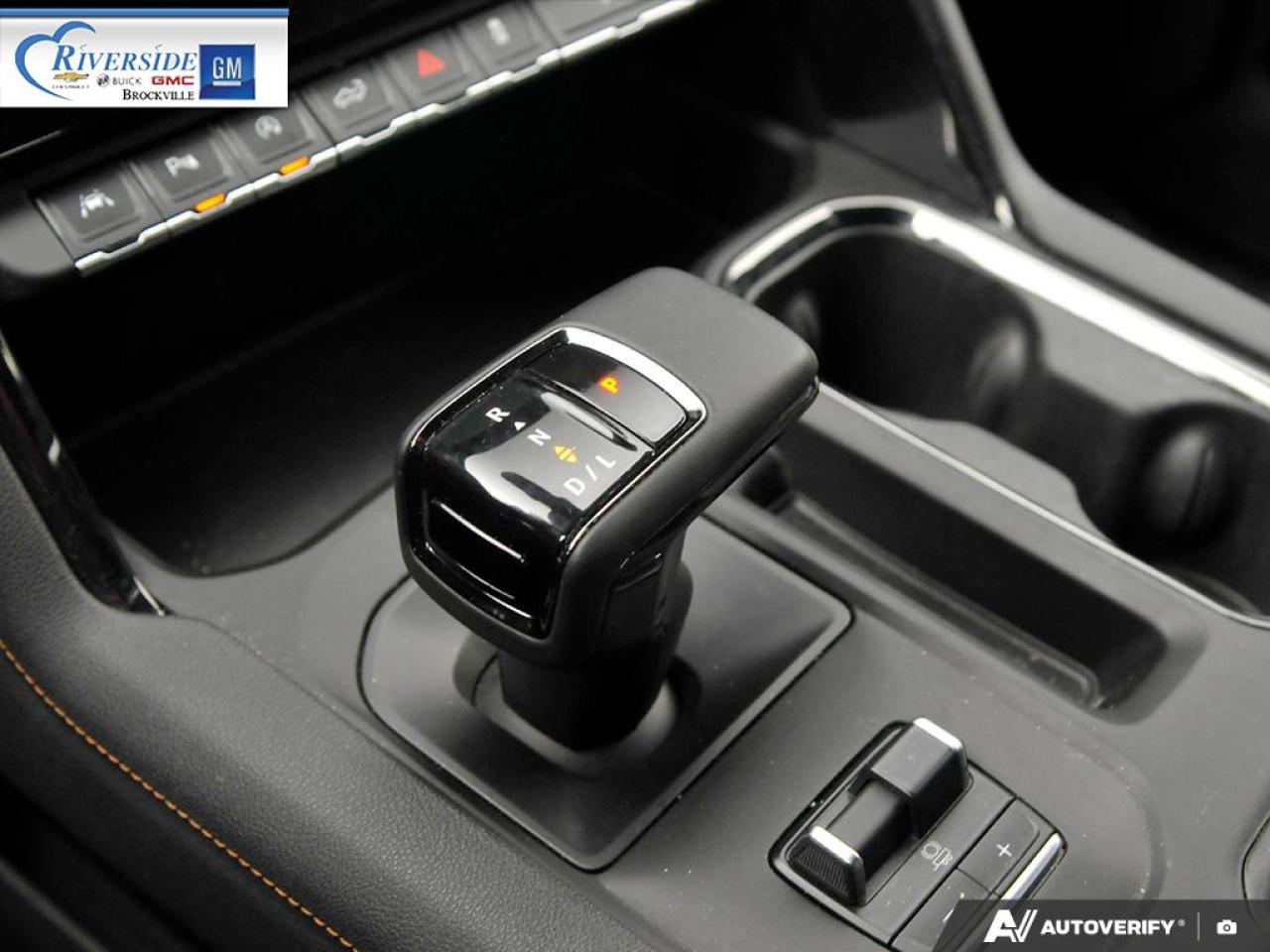 2023 GMC Sierra 1500 AT4 Photo