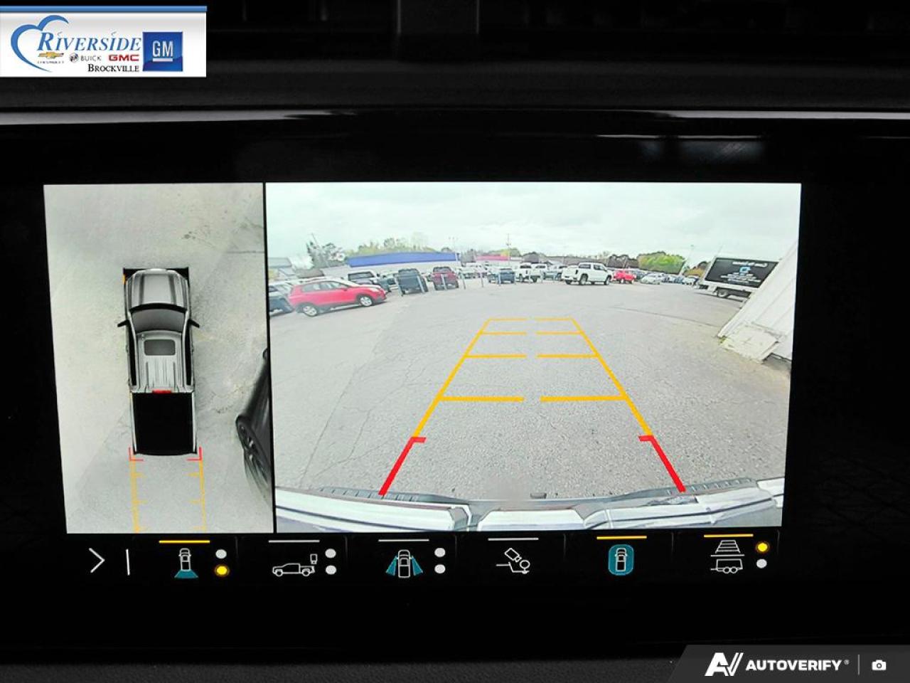 2023 GMC Sierra 1500 AT4 Photo