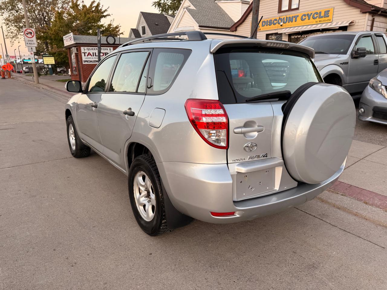 2010 Toyota RAV4 4WD 4dr I4 Base - Photo #12