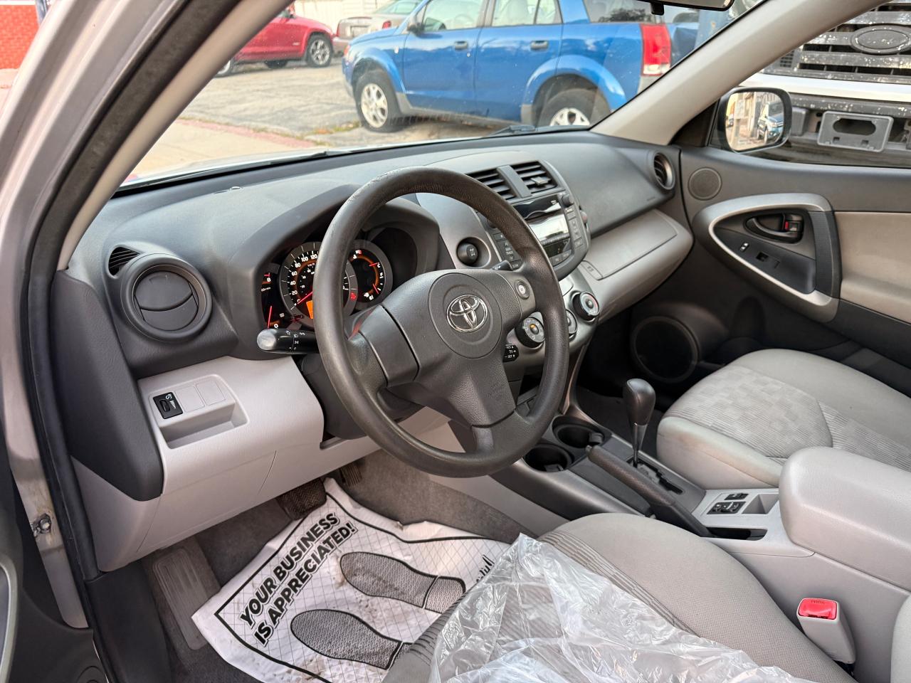 2010 Toyota RAV4 4WD 4dr I4 Base - Photo #16