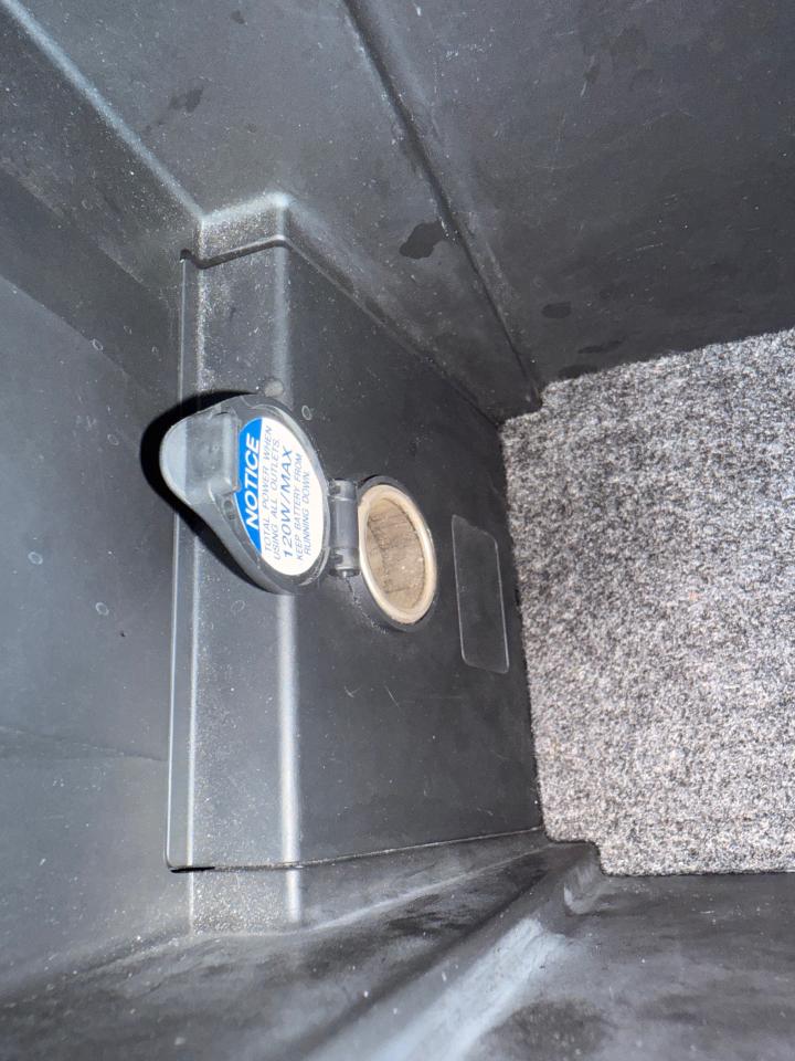 2010 Toyota RAV4 4WD 4dr I4 Base - Photo #27