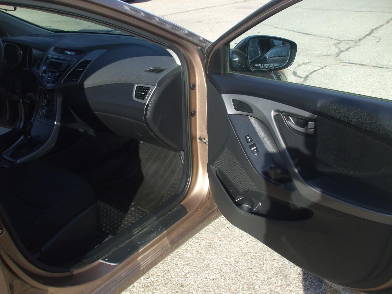 2015 Hyundai Elantra One Owner,Certified,Bluetooth,Sunroof,Fogs,2 Key's