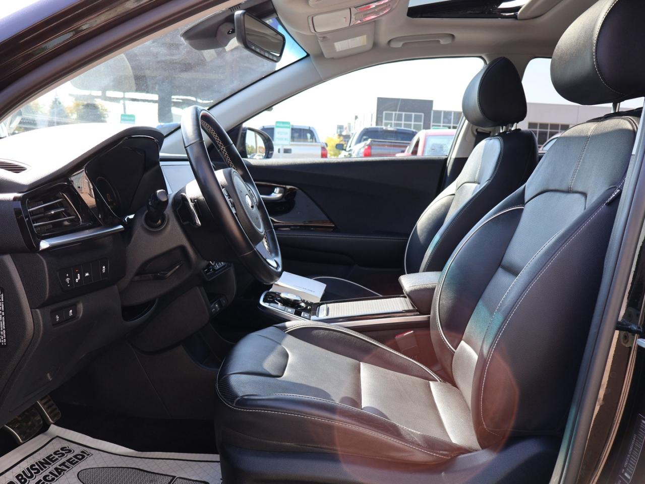 2021 Kia NIRO EV SX TOURING-4D UTLY CERTIFIED *1 OWNER* CAMERA NAV BLUETOOTH LEATHER HEAT/COOL SEATS SUNROOF CRUISE ALLOYS - Photo #17