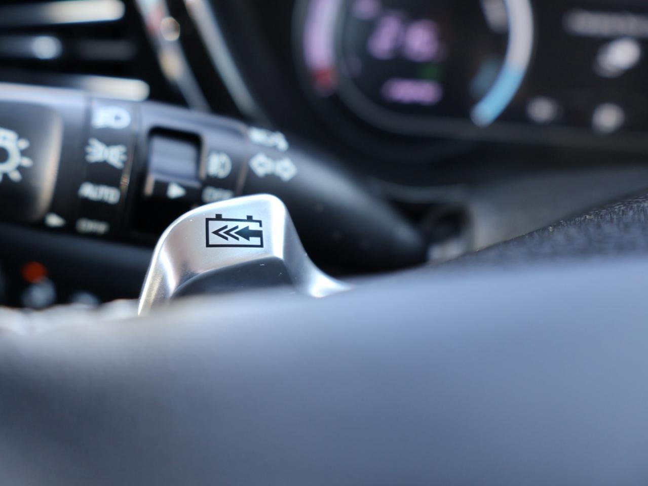 2021 Kia NIRO EV SX TOURING-4D UTLY CERTIFIED *1 OWNER* CAMERA NAV BLUETOOTH LEATHER HEAT/COOL SEATS SUNROOF CRUISE ALLOYS - Photo #34