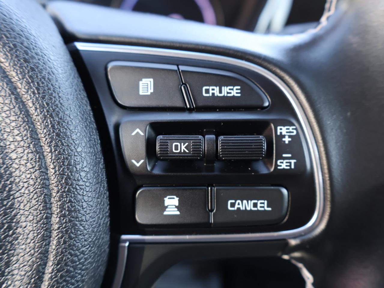 2021 Kia NIRO EV SX TOURING-4D UTLY CERTIFIED *1 OWNER* CAMERA NAV BLUETOOTH LEATHER HEAT/COOL SEATS SUNROOF CRUISE ALLOYS - Photo #37