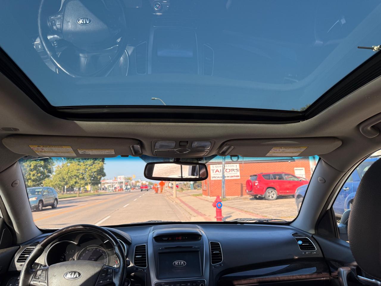 2014 Kia Sorento AWD 4dr V6 Auto SX w/3rd Row - Photo #20