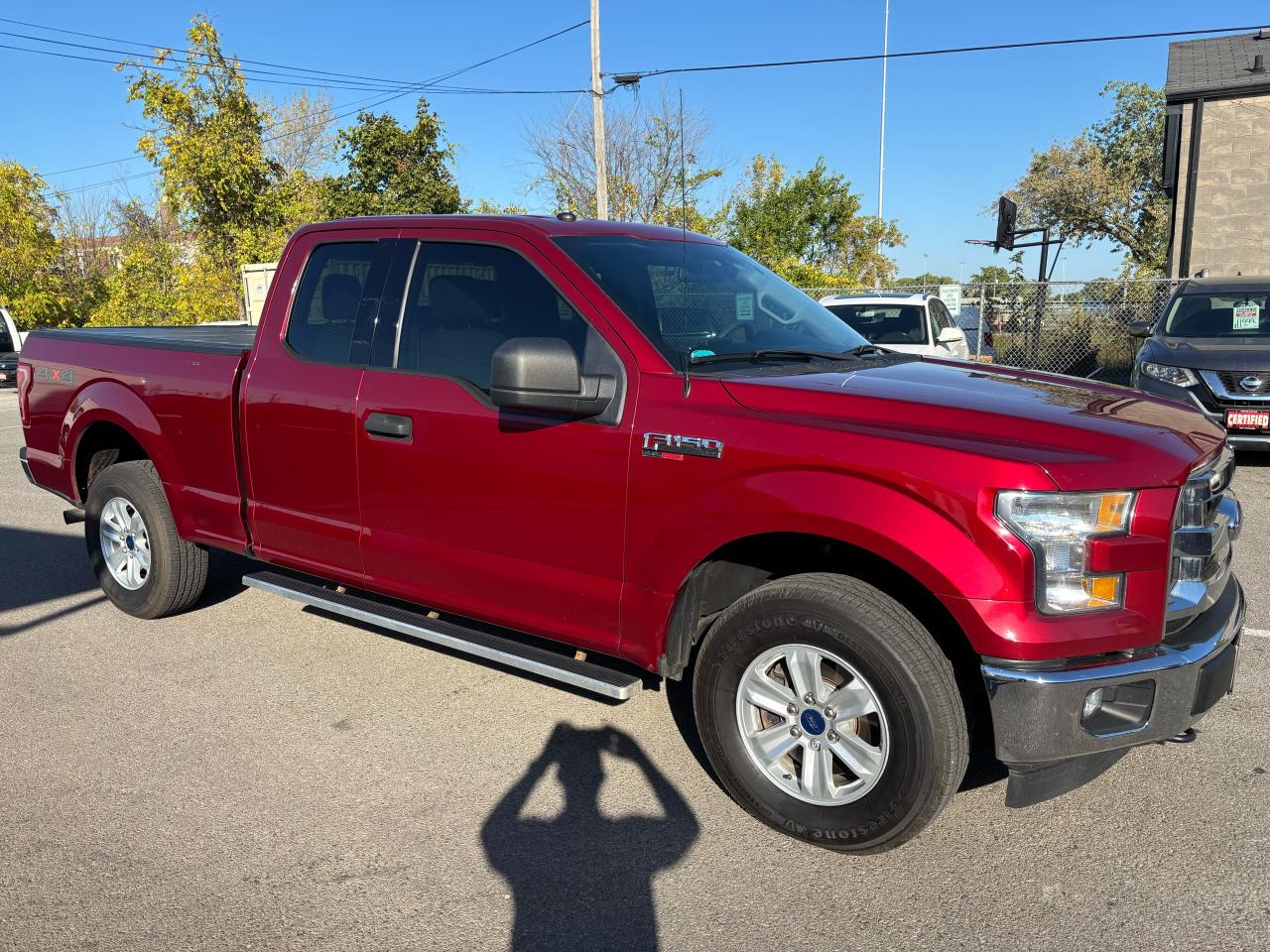 2017 Ford F-150 XLT ** 4X4, TOW PKG, CARPLAY **