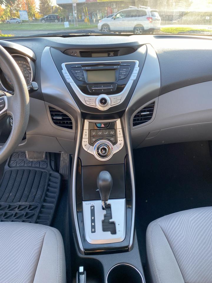 2012 Hyundai Elantra GL/Automatic/Low KM/Gas Saver/Bluetooth - Photo #13