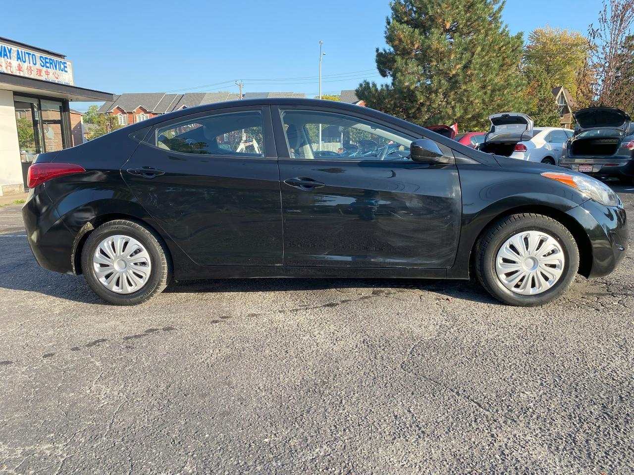 2012 Hyundai Elantra GL/Automatic/Low KM/Gas Saver/Bluetooth - Photo #4