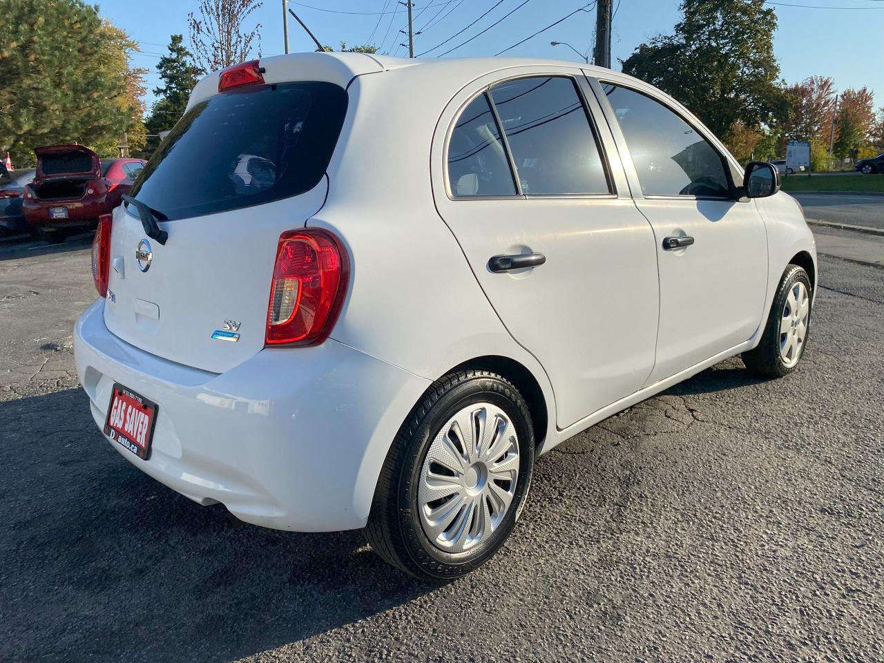 2015 Nissan Micra SV/No Accident/Automatic/Bluetooth/Gas Saver Photo4