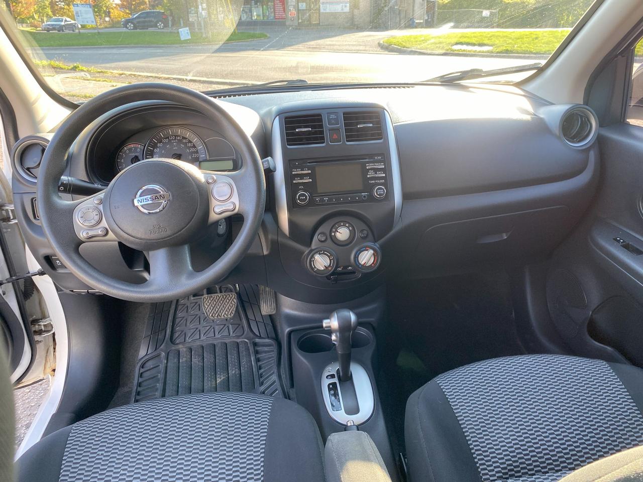 2015 Nissan Micra SV/No Accident/Automatic/Bluetooth/Gas Saver - Photo #11