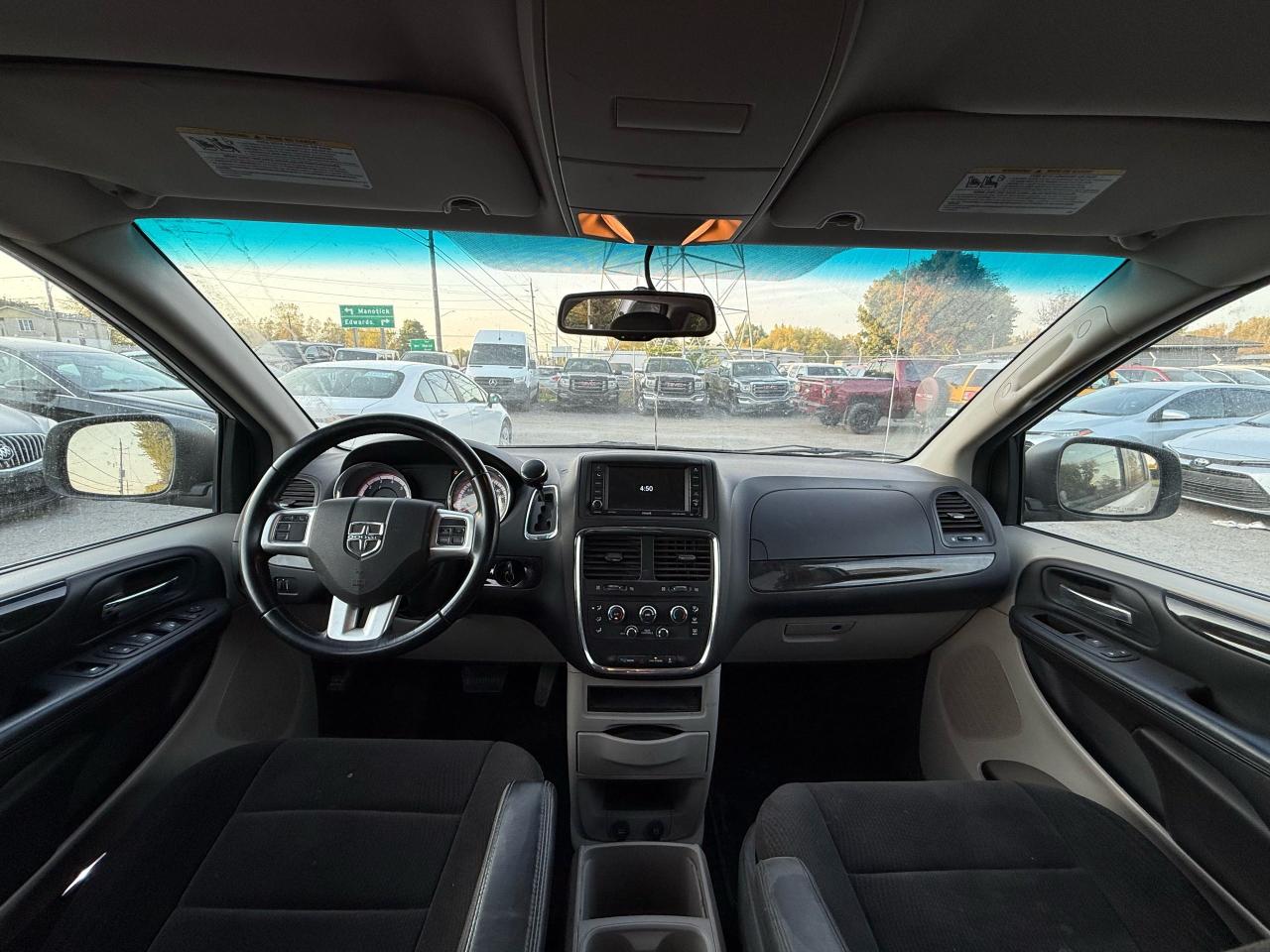 2013 Dodge Grand Caravan SXT - Photo #13