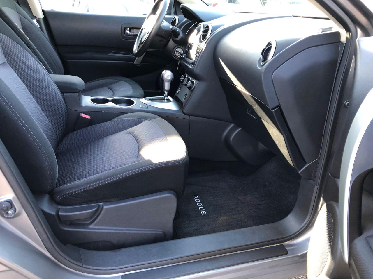 2012 Nissan Rogue SV CERTIFIED WITH 3 YEARS WARRANTY INCLUDED. - Photo #7