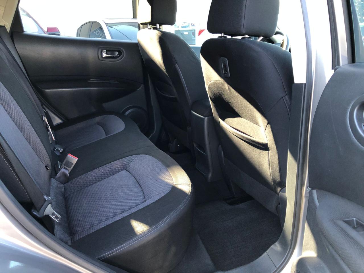 2012 Nissan Rogue SV CERTIFIED WITH 3 YEARS WARRANTY INCLUDED. - Photo #8