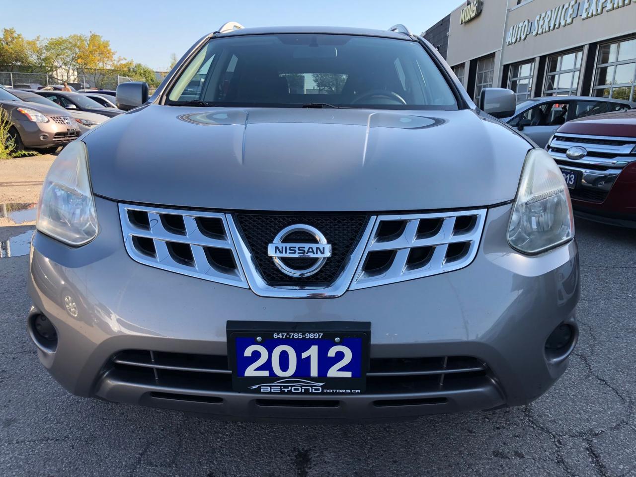 2012 Nissan Rogue SV CERTIFIED WITH 3 YEARS WARRANTY INCLUDED.