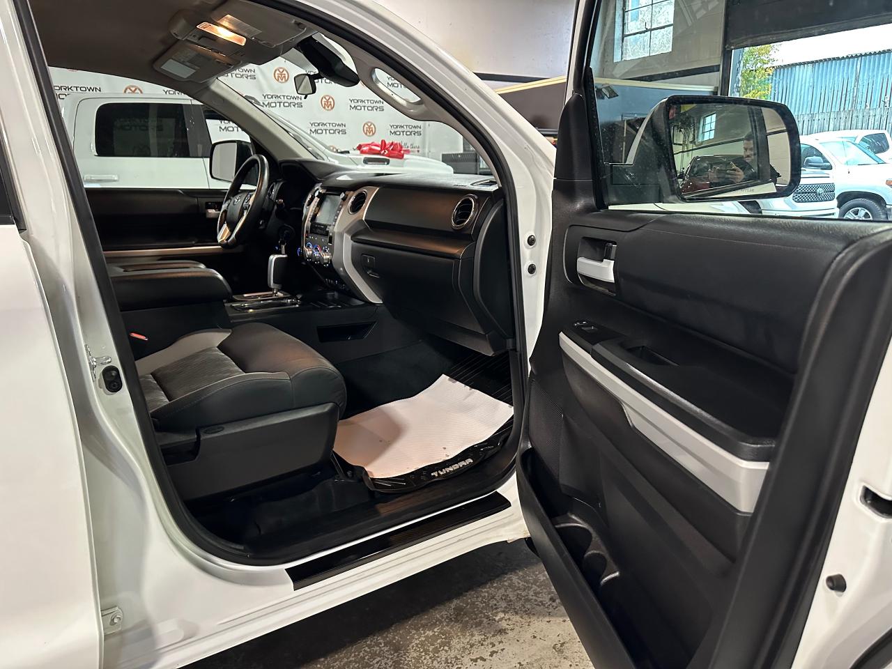 2021 Toyota Tundra 4X4 DOUBLE CAB, SR5 PLUS, 6.5" BED - Photo #8