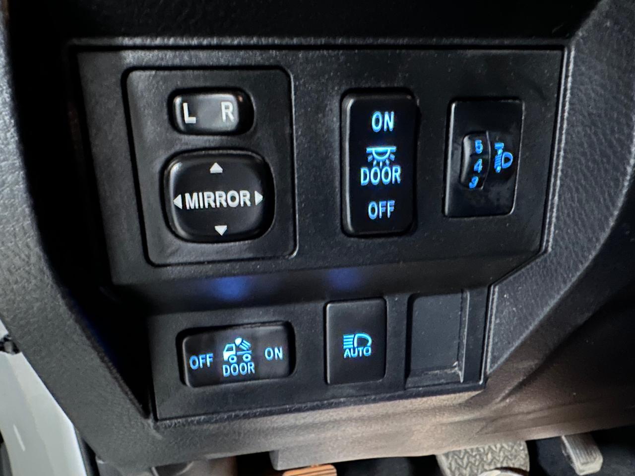 2021 Toyota Tundra 4X4 DOUBLE CAB, SR5 PLUS, 6.5" BED - Photo #32