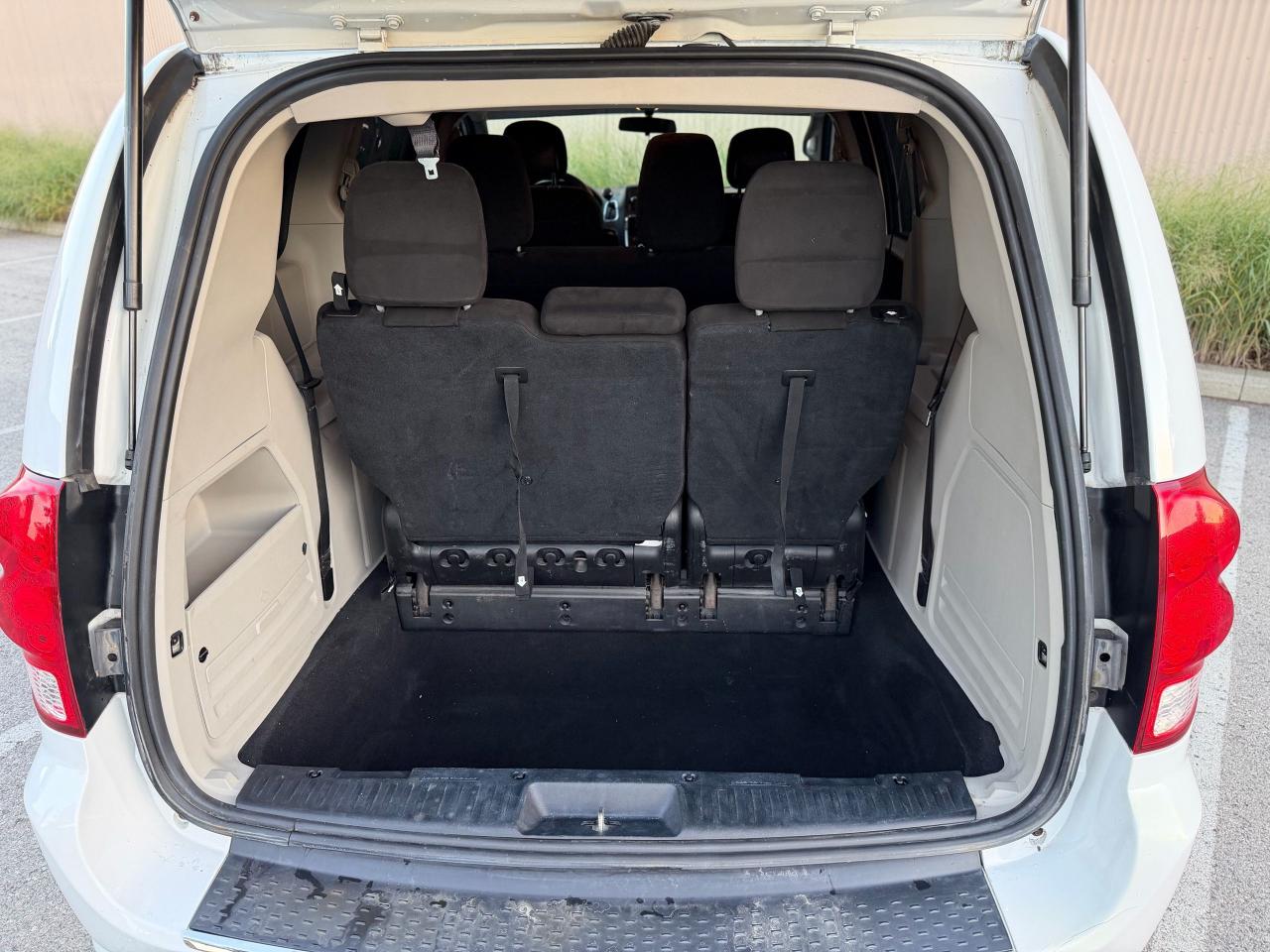 2016 Dodge Grand Caravan CANADA VALUE PACKAGE - Photo #13