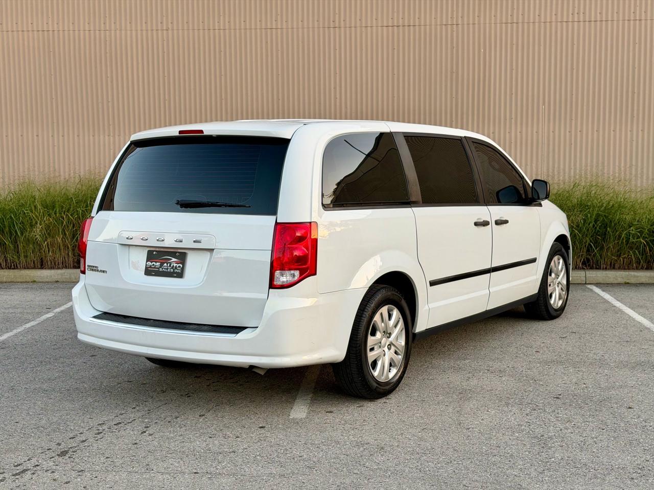 2016 Dodge Grand Caravan CANADA VALUE PACKAGE - Photo #4