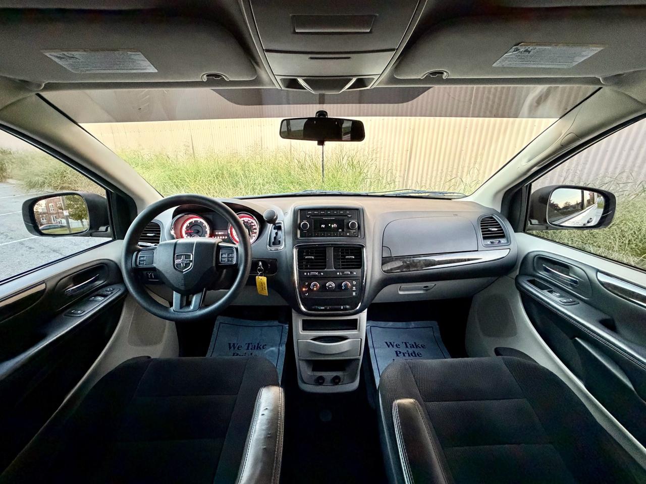 2016 Dodge Grand Caravan CANADA VALUE PACKAGE - Photo #9