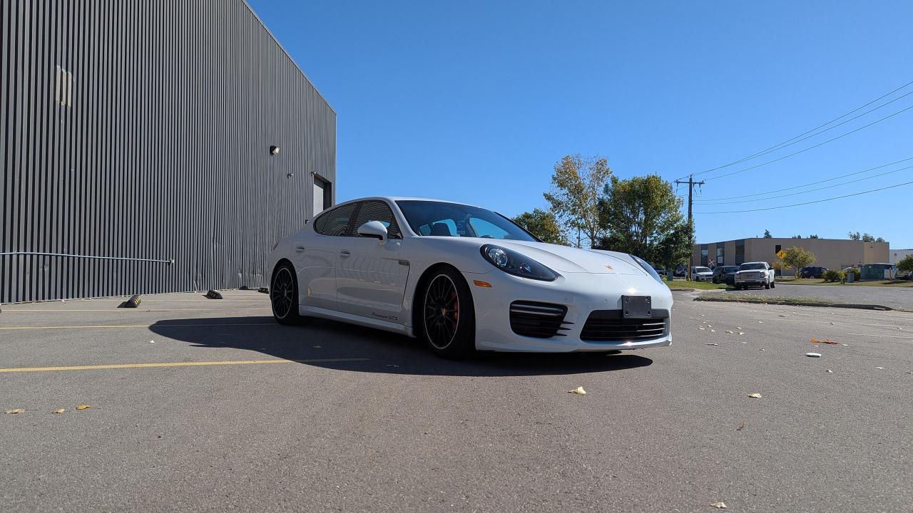 2014 Porsche Panamera GTS - Photo #2