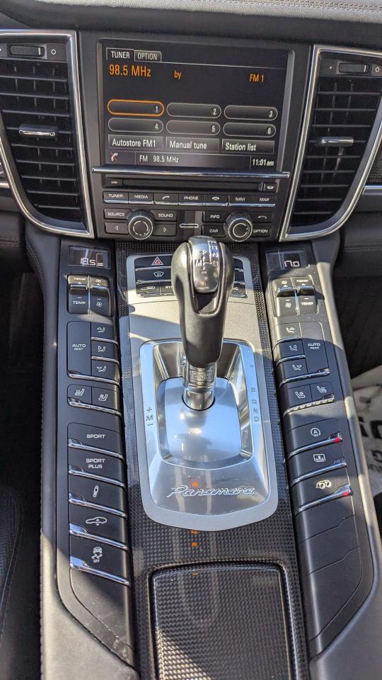 2014 Porsche Panamera GTS - Photo #10
