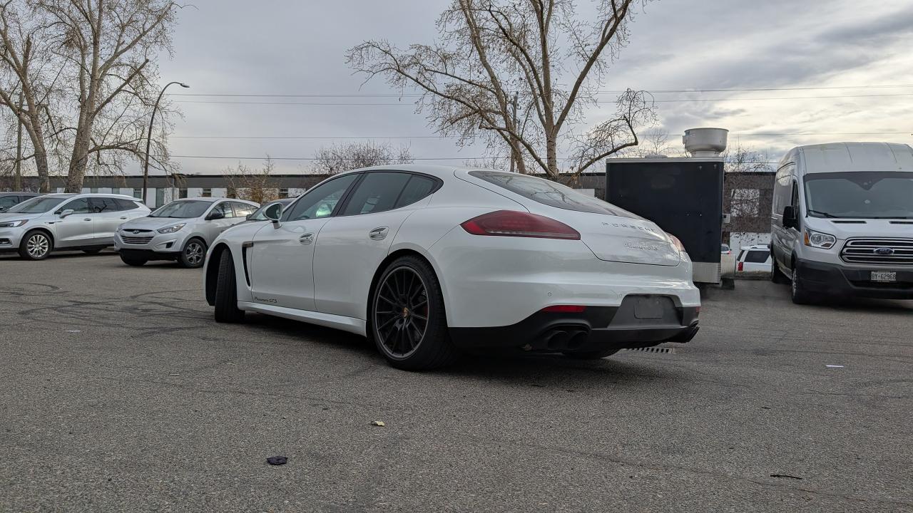 2014 Porsche Panamera GTS - Photo #7