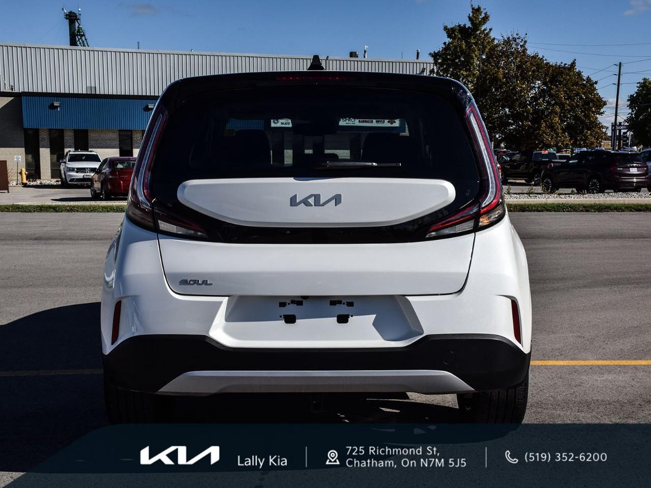 2024 Kia Soul EX Premium New Arrival | Clean CarFax | Low KMs | Roof | Nav Photo