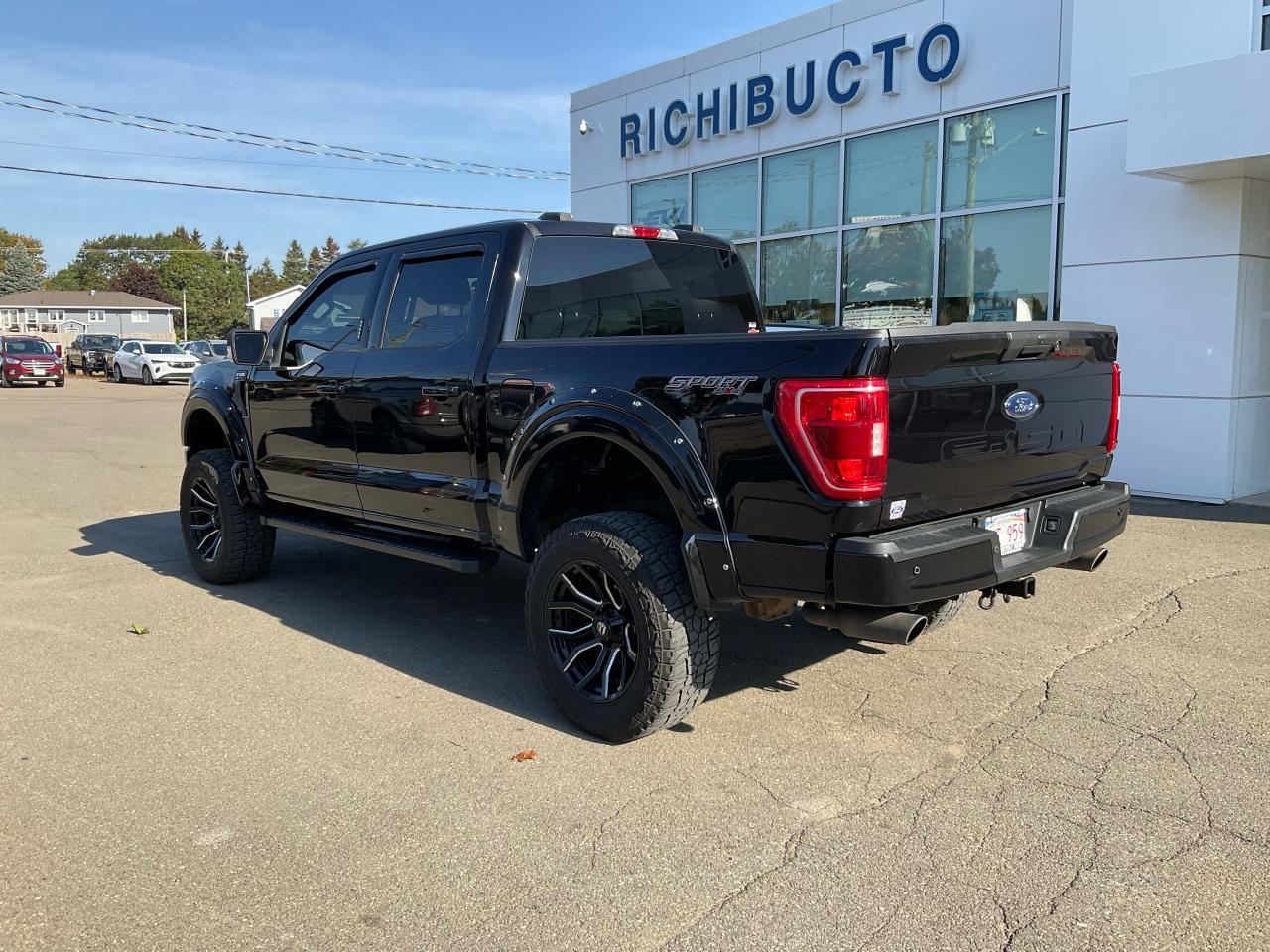2021 Ford F-150 XLT Photo3