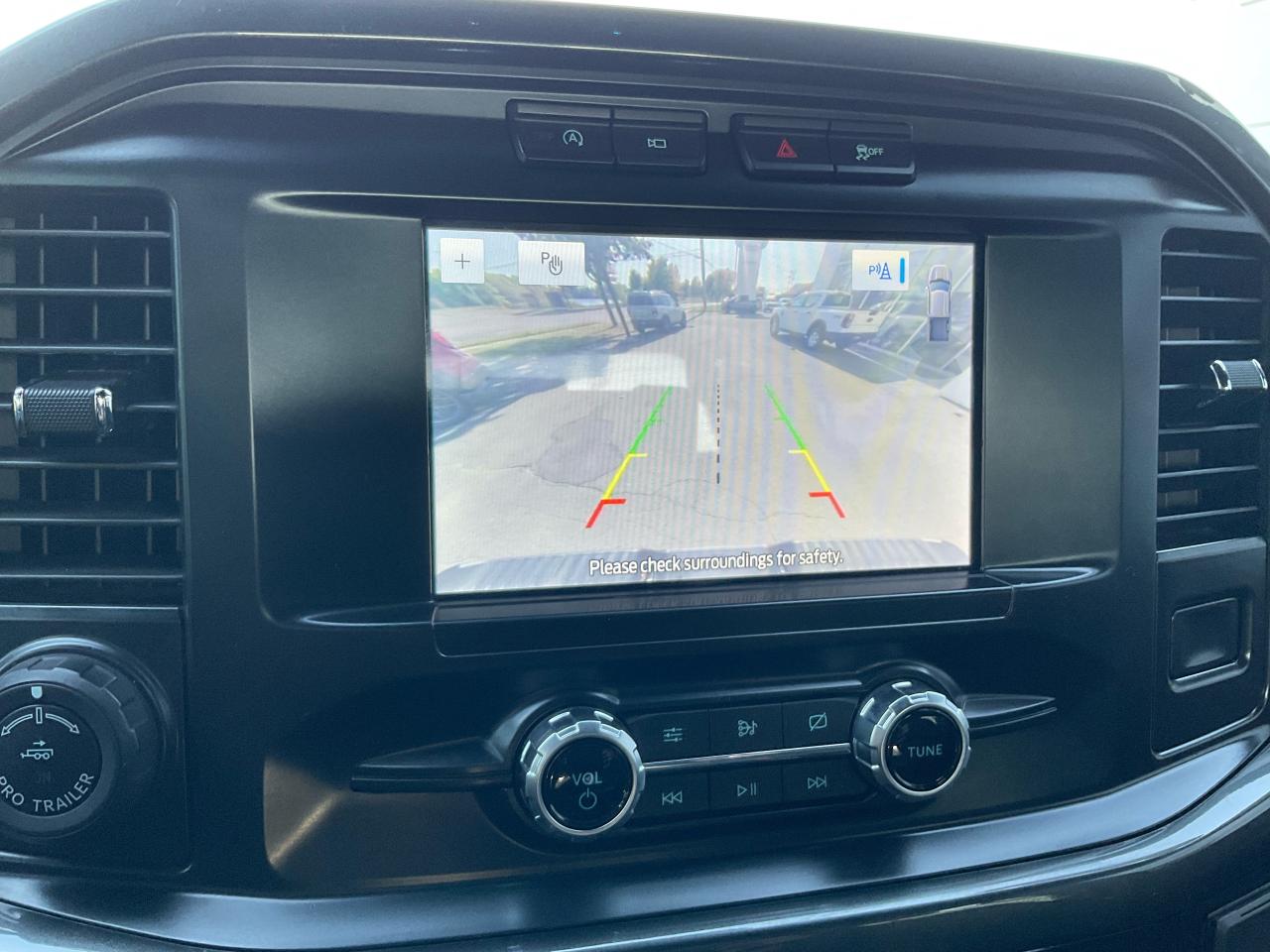 2021 Ford F-150 XLT Photo5