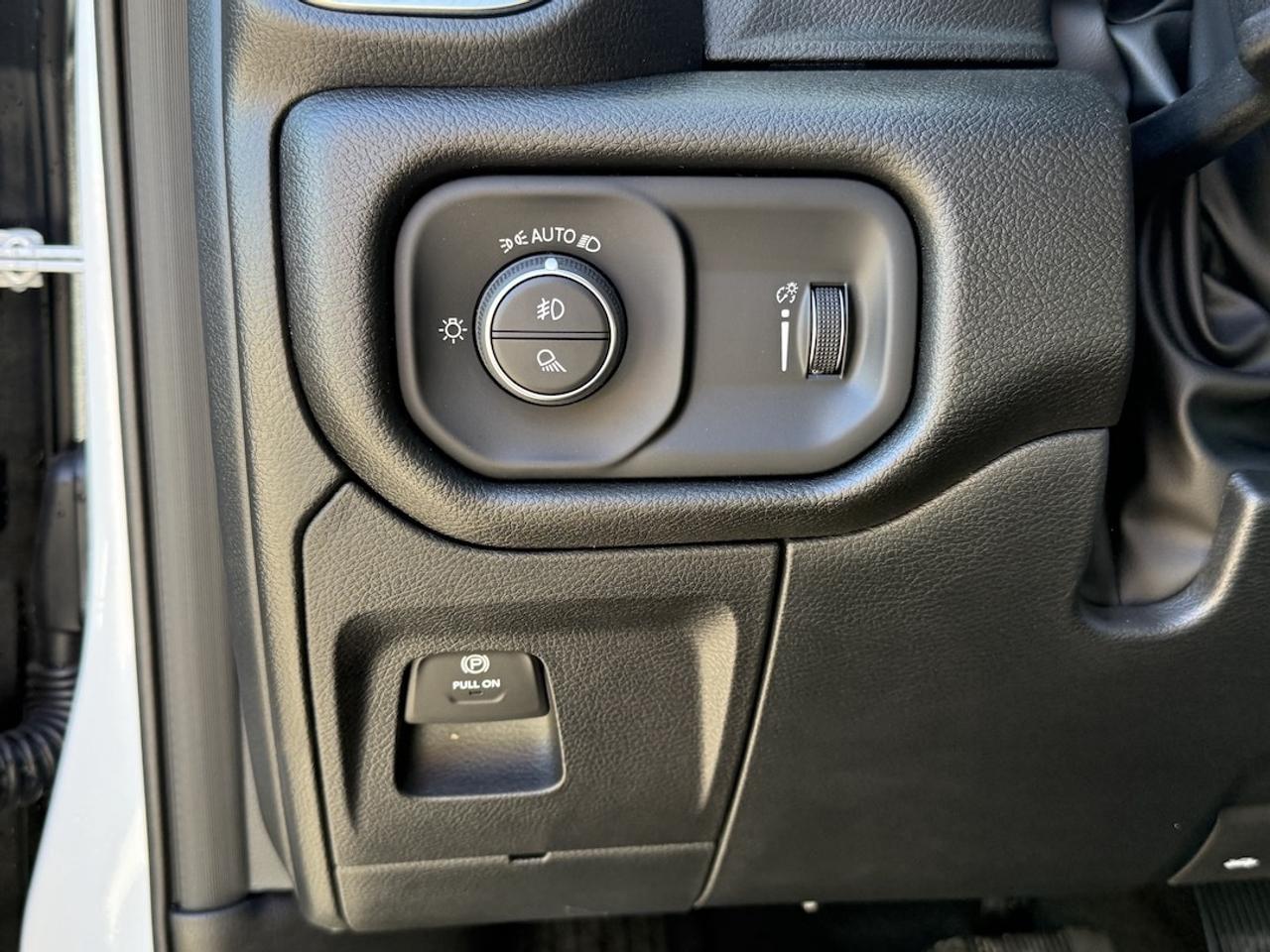 13044647