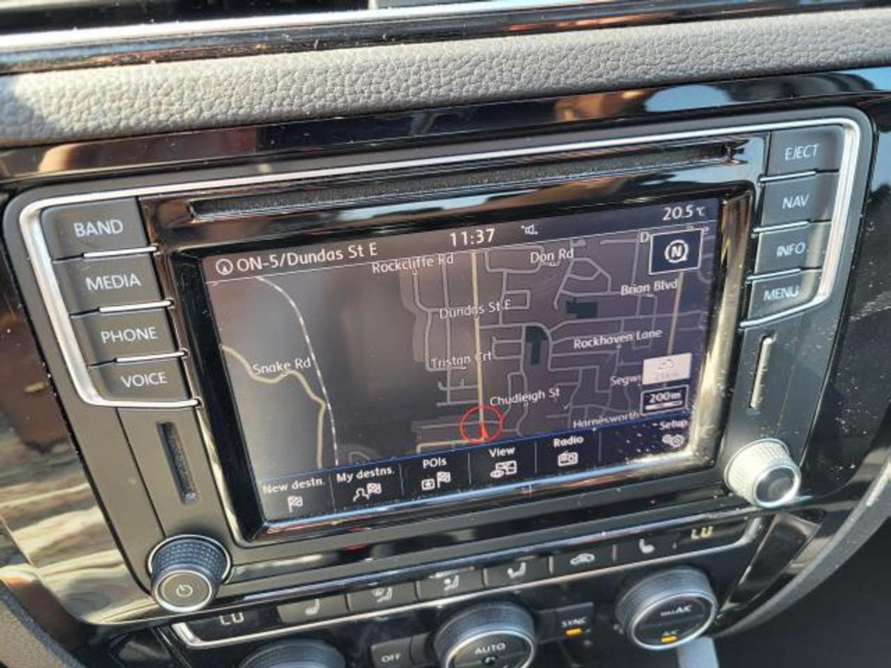 2017 Volkswagen Jetta HIGHLINE Photo