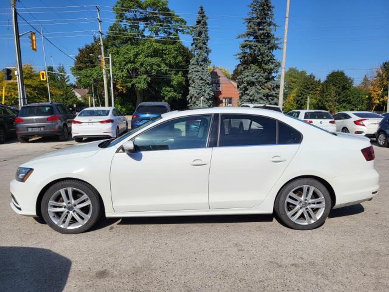 2017 Volkswagen Jetta HIGHLINE Photo