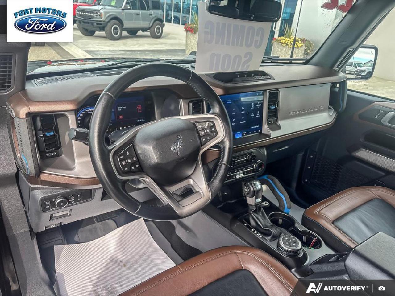 2022 Ford Bronco 2 DR ADVANCED 4X4 Photo5