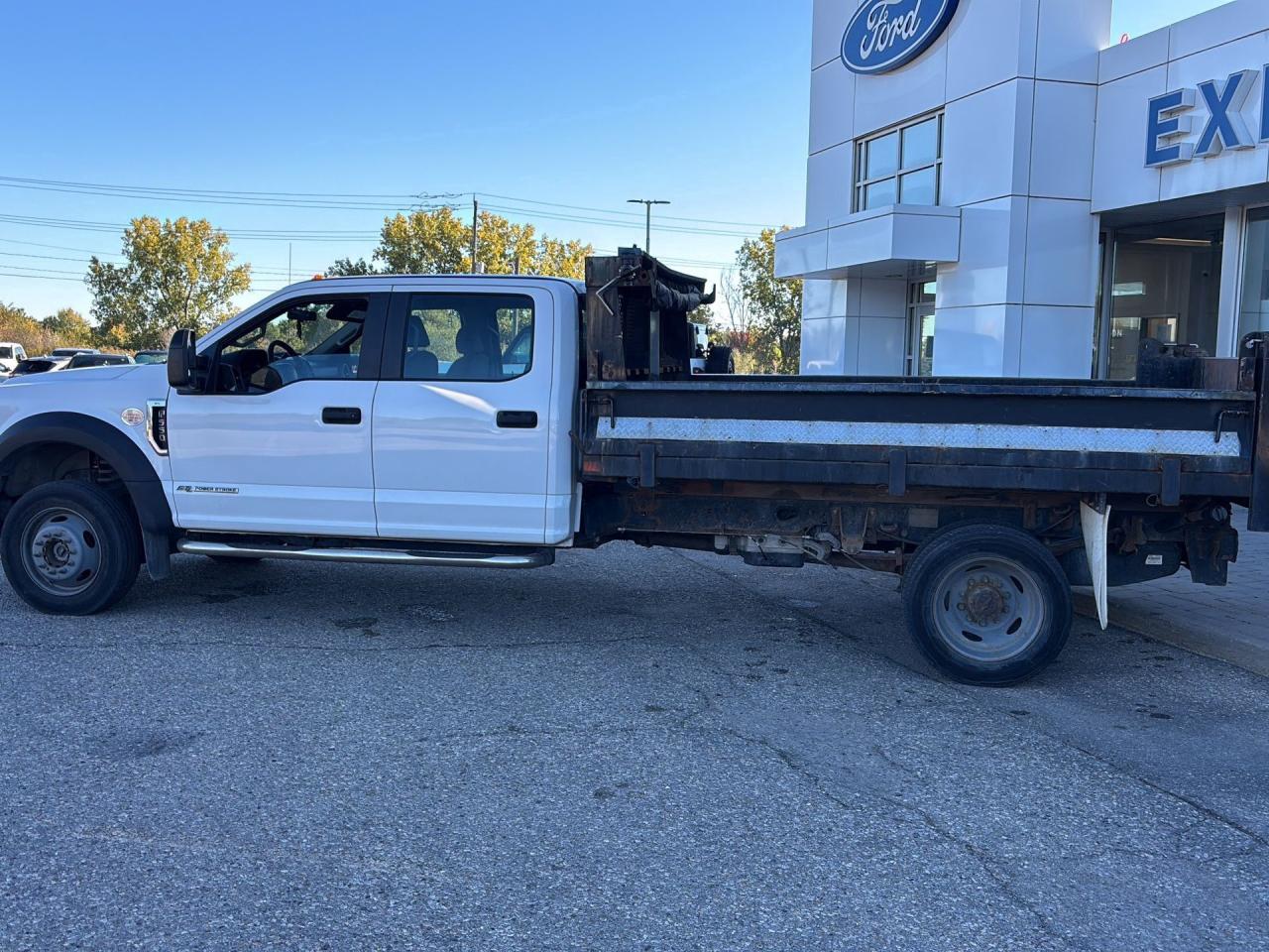 2019 Ford F-550 DUMP BOX, DIESEL, CLOTH, XL TRIM! Photo