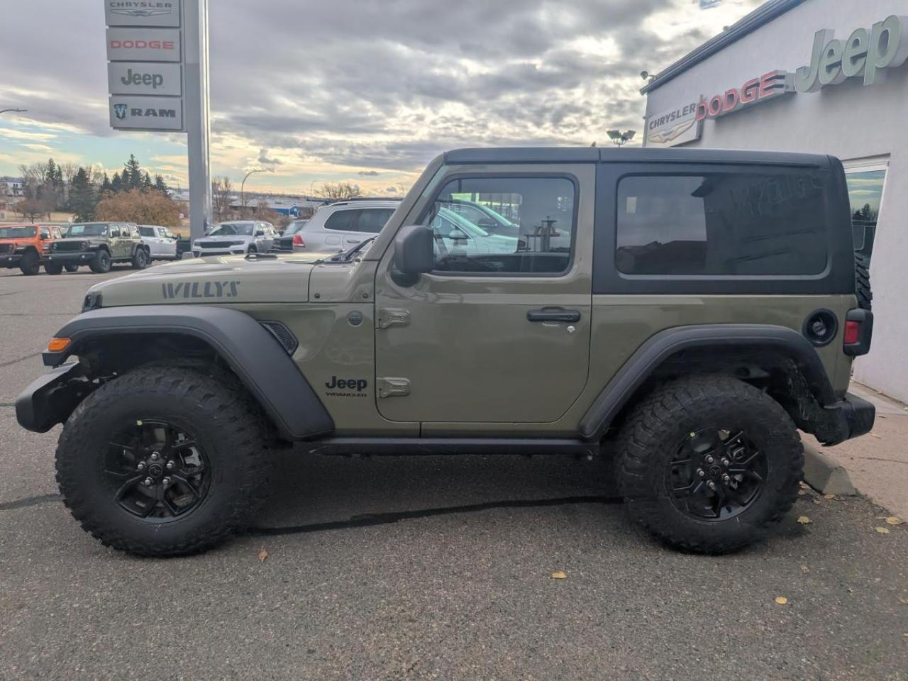 2026 Jeep Wrangler Willys 2 Door 4x4 Photo3