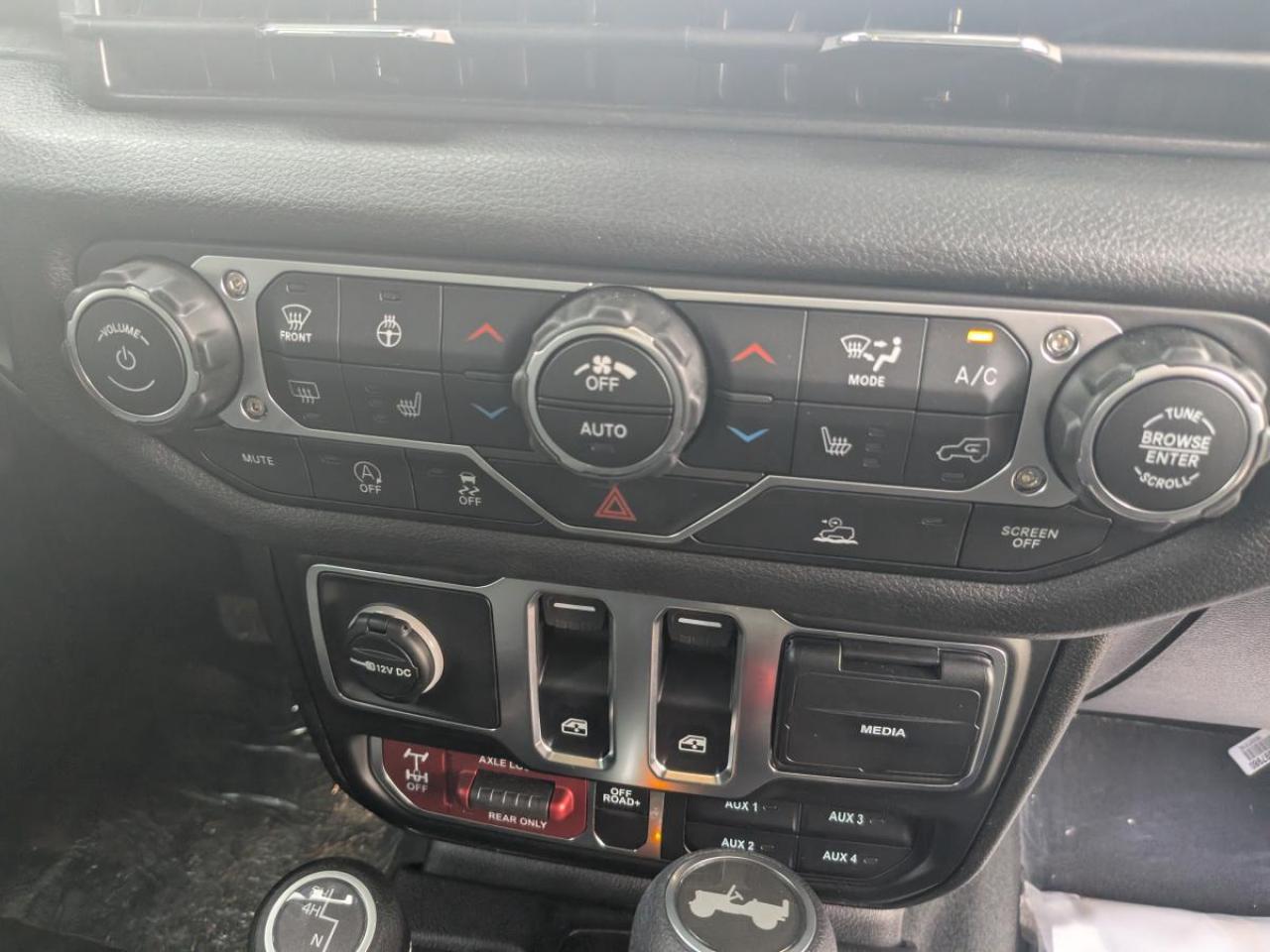 2026 Jeep Wrangler Willys 2 Door 4x4 Photo