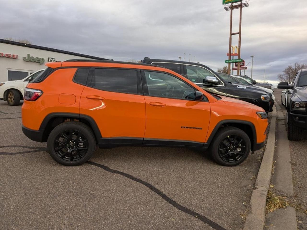 2026 Jeep Compass NORTH ALTITUDE 4X4 2.0L 8AT Photo
