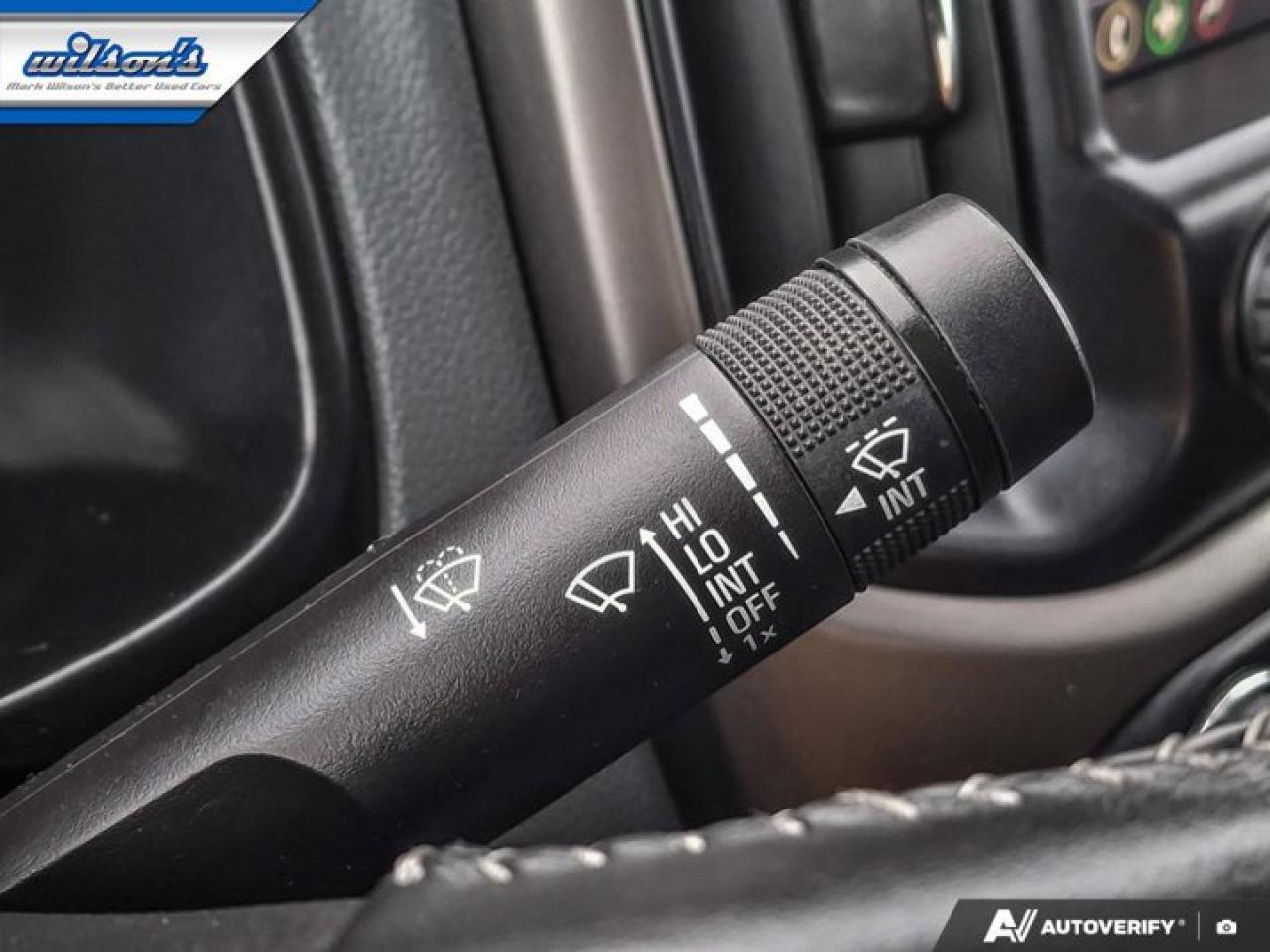 2019 Chevrolet Colorado 4WD Z71 Crew 4WD | V6 | Leather Trim | Heated Seats | CarPlay + Android | Rear Cam & More ! Photo