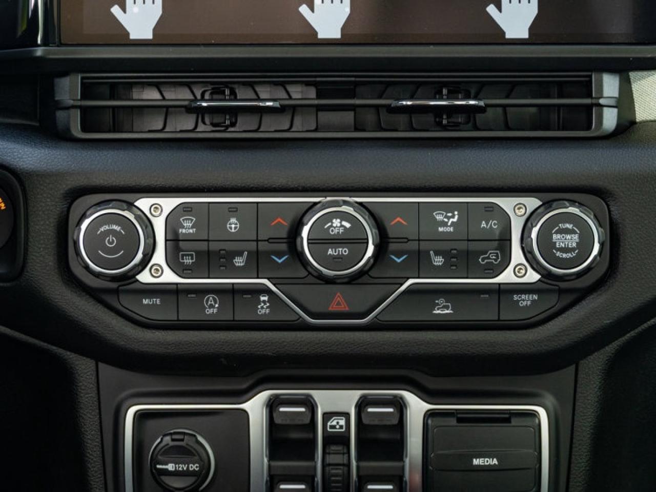 2026 Jeep Gladiator Willys Photo