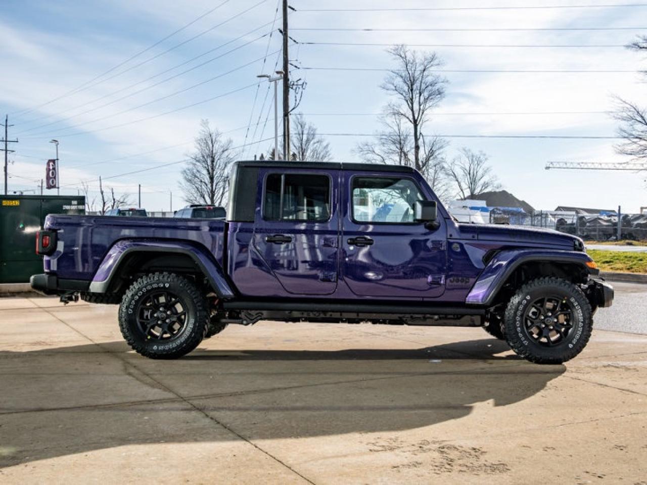 2026 Jeep Gladiator Willys Photo