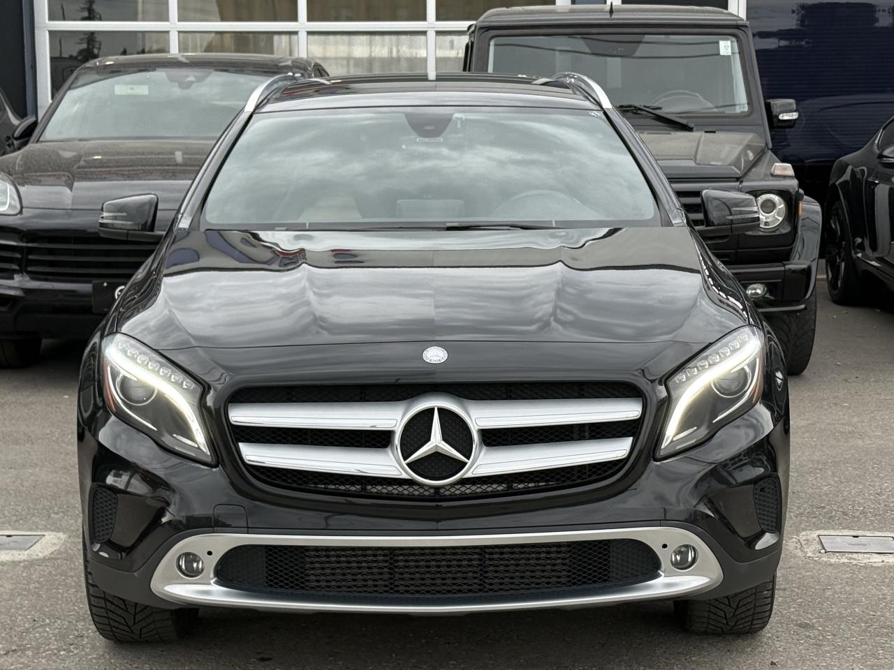 2016 Mercedes-Benz GLA 250 //AMG PKG | EXTENDED LEATHER | HARMAN KARDON Photo