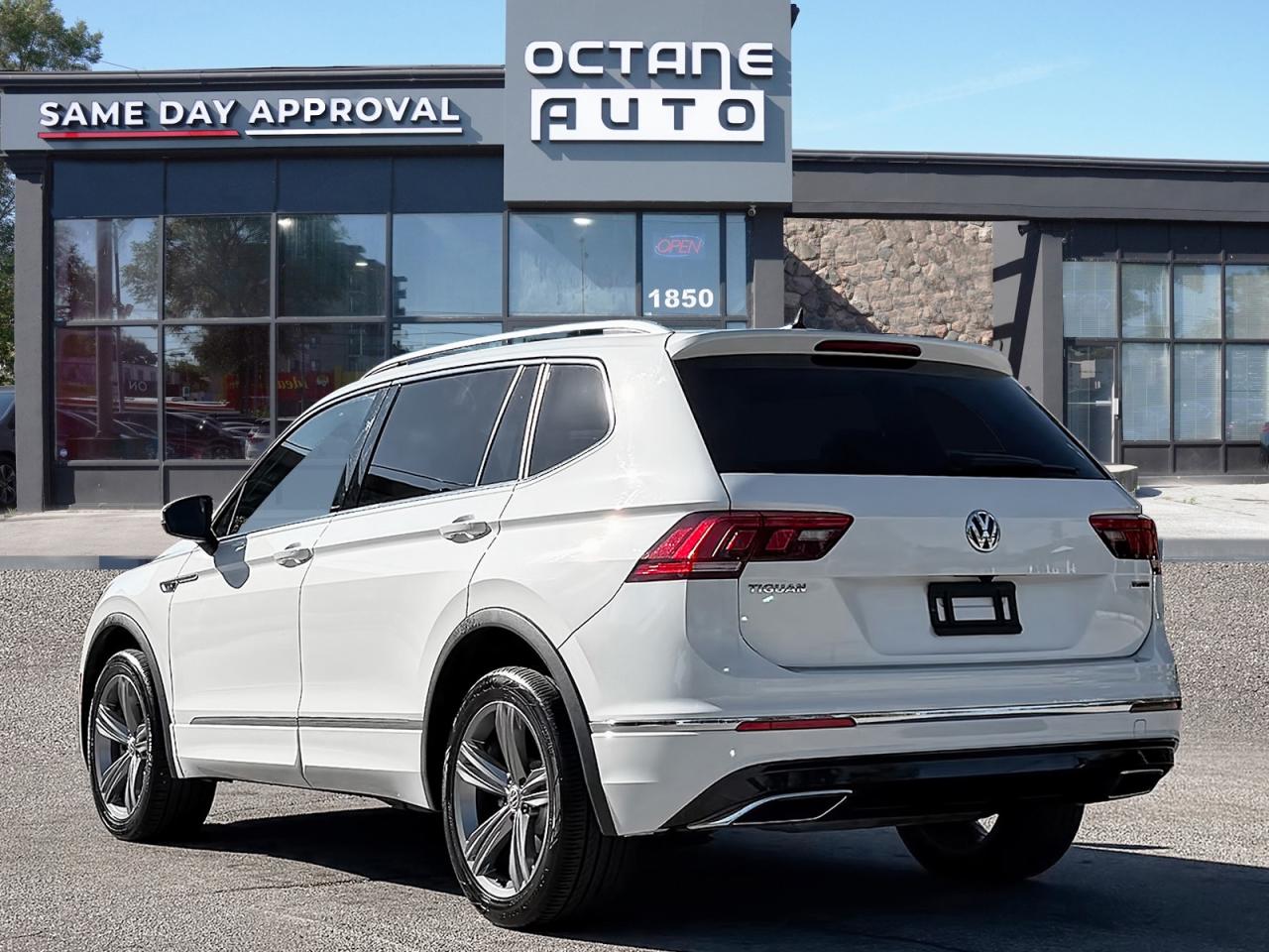 2021 Volkswagen Tiguan Highline 4MOTION Photo3